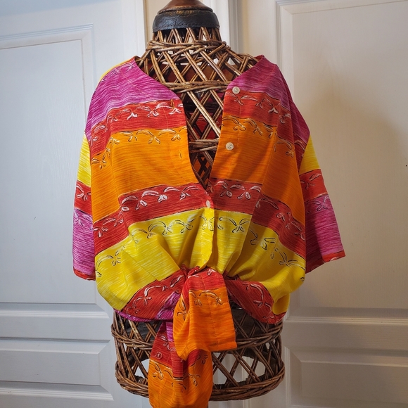 Ladies Colorful plus size blouse - Picture 7 of 12